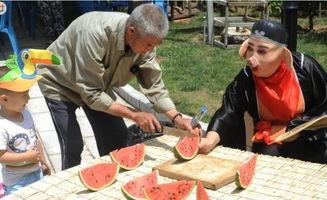 吃瓜老汉不吃瓜,探寻背后的故事与真相