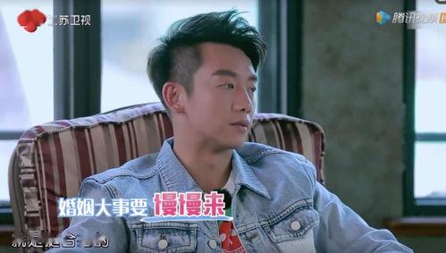 郑恺与苗苗吃瓜,揭秘明星夫妻的甜蜜日常